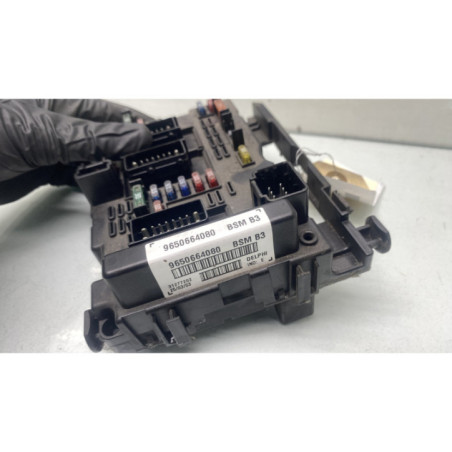 Boitier servitude moteur (BSM) PEUGEOT 206