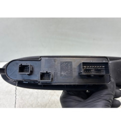 Interrupteur de leve vitre avant gauche CITROEN C4 2