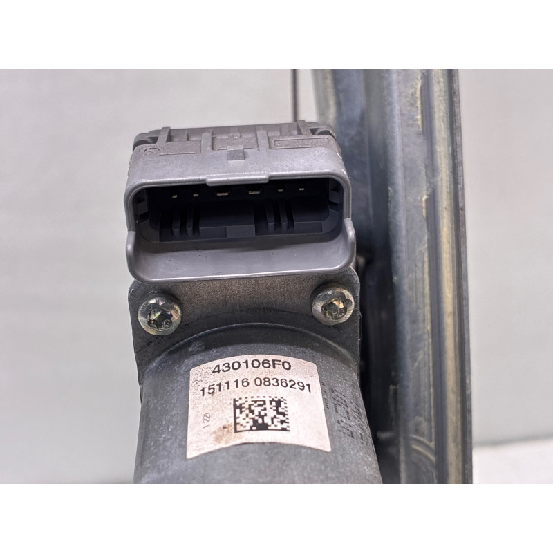 Leve vitre electrique arriere droit CITROEN C4 2 Photo n°7