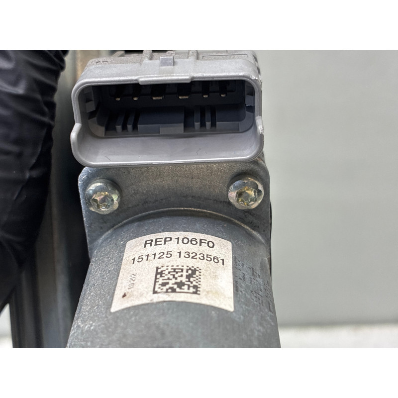 Leve vitre electrique arriere gauche CITROEN C4 2 Photo n°6