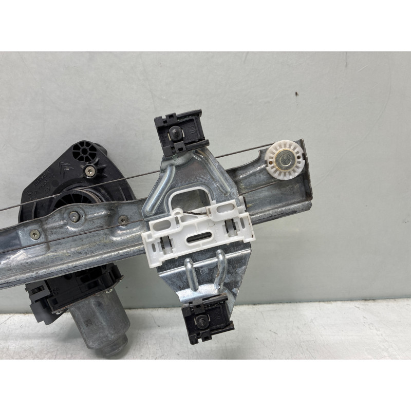 Leve vitre electrique avant droit CITROEN C4 2 Photo n°4