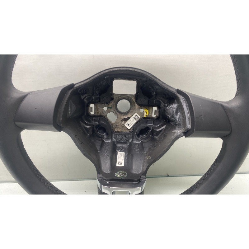 Volant VOLKSWAGEN TOURAN 2 Photo n°2
