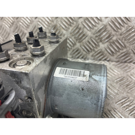 Bloc ABS (freins anti-blocage) VOLKSWAGEN PASSAT 6