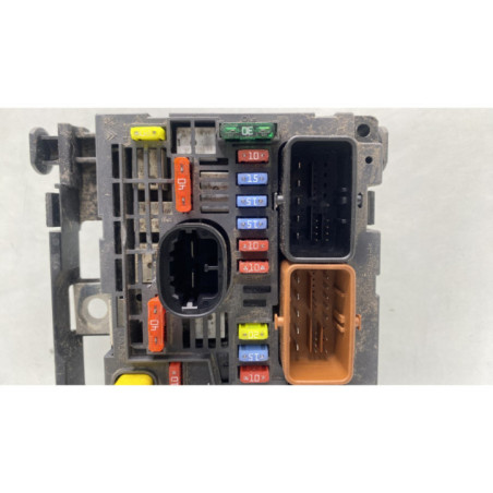 Boitier servitude moteur (BSM) PEUGEOT 3008 1
