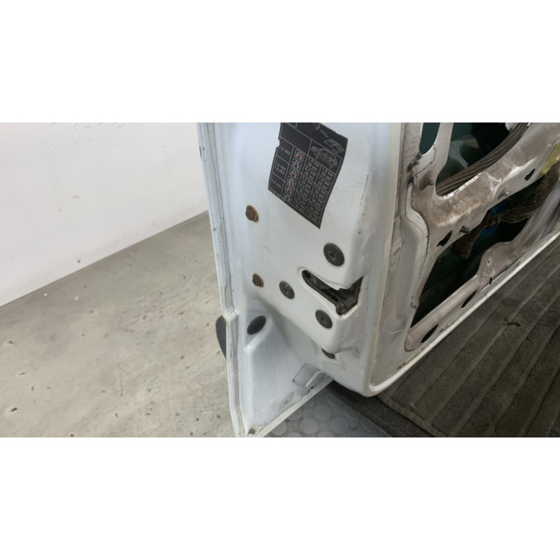 Porte avant gauche RENAULT CLIO 2 Photo n°4
