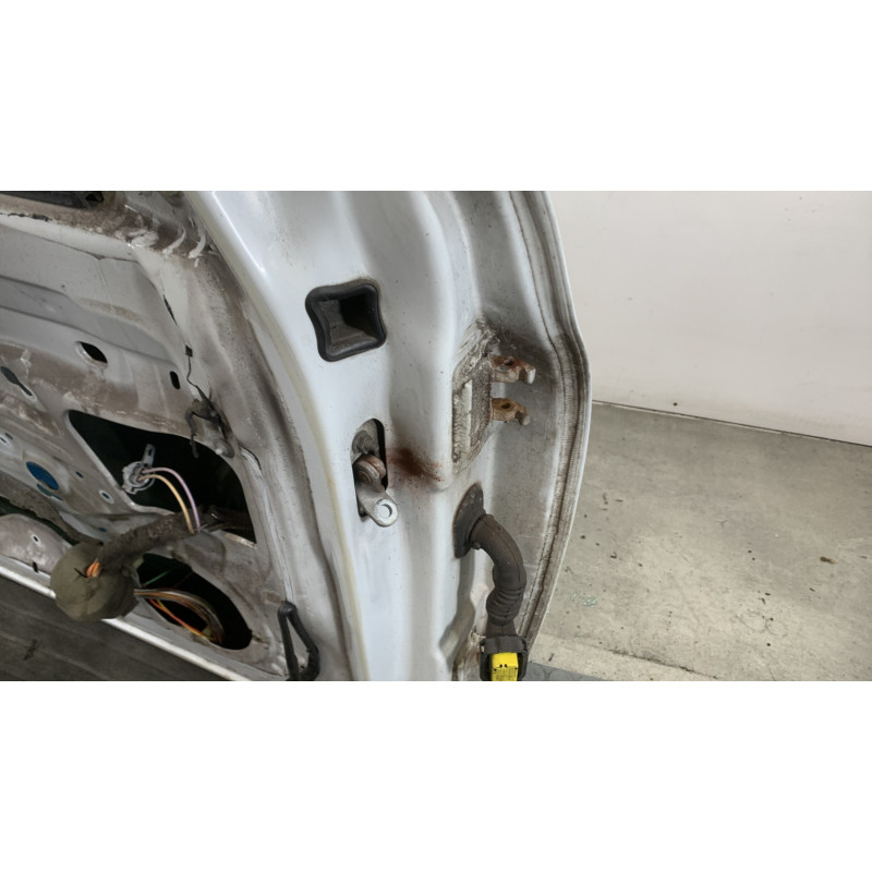 Porte avant gauche RENAULT CLIO 2 Photo n°5
