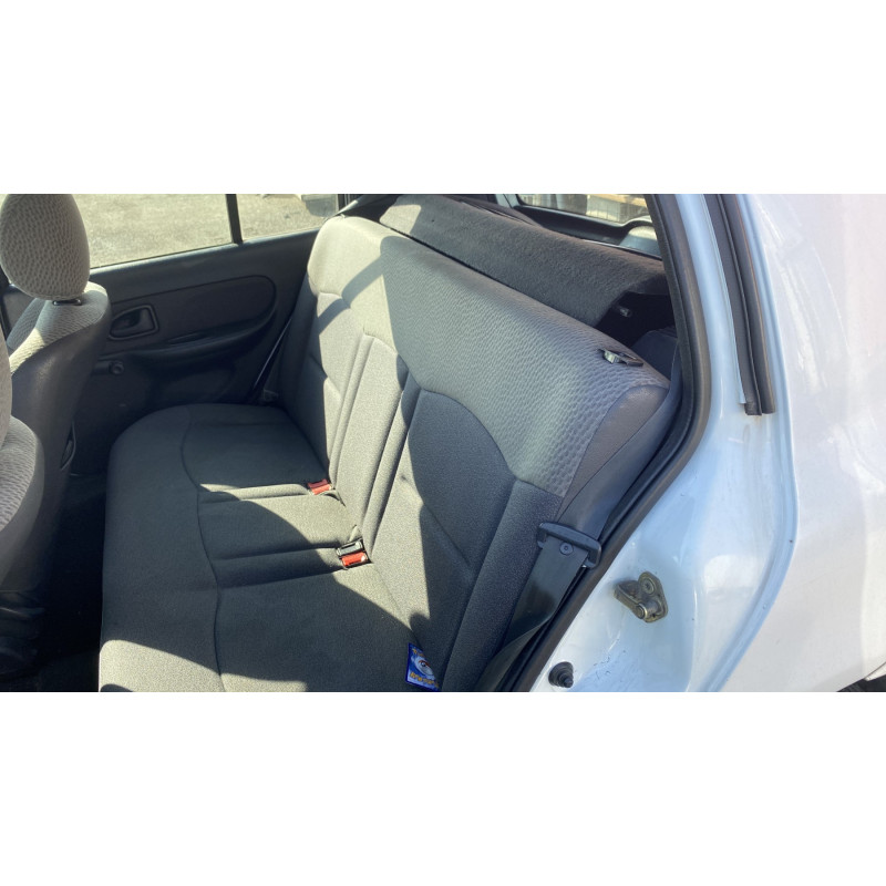 Porte avant gauche RENAULT CLIO 2 Photo n°20