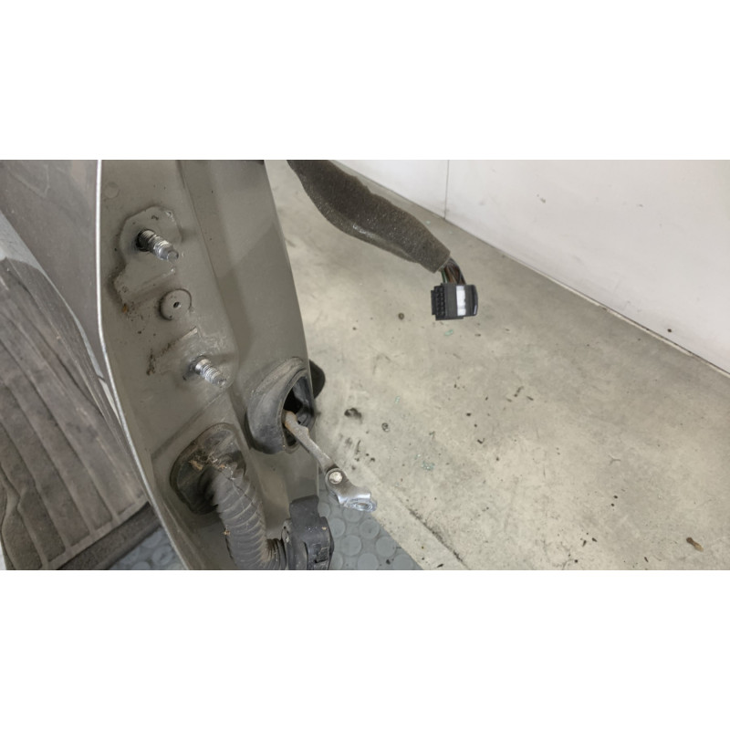 Porte avant droit RENAULT MEGANE 3 Photo n°3