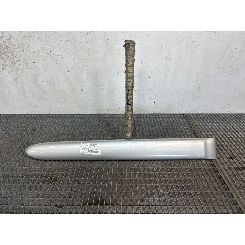 Baguette de porte arriere droite CITROEN XSARA PICASSO Photo n°1