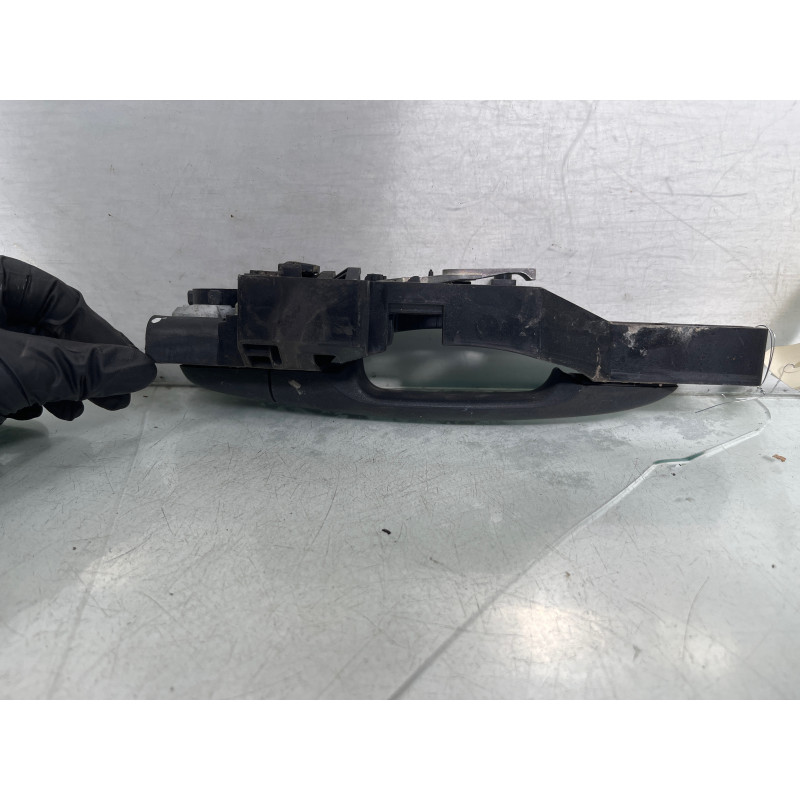 Poignee porte coffre gauche RENAULT KANGOO 2 Photo n°3