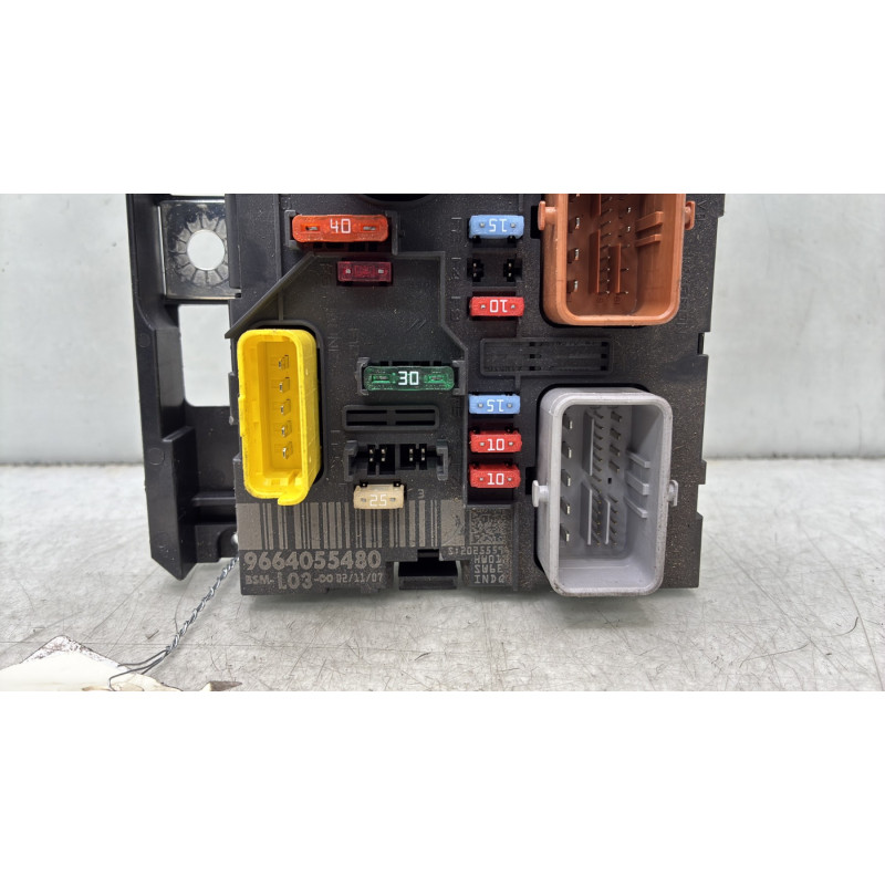 Boitier servitude moteur (BSM) CITROEN C2 Photo n°3