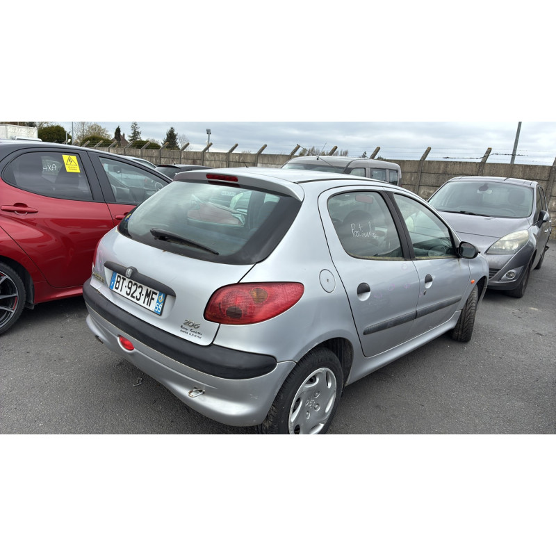 Baguette de coffre PEUGEOT 206 Photo n°16