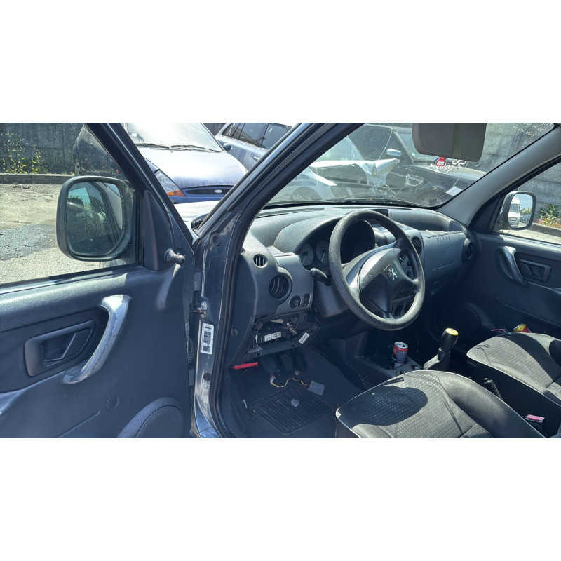 Boitier servitude moteur (BSM) PEUGEOT PARTNER 1 Photo n°12