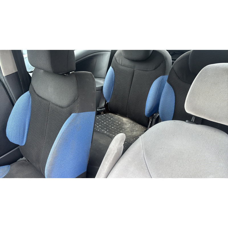 Aile avant droit CITROEN C2 Photo n°18