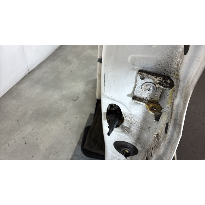 Porte avant gauche PEUGEOT 208 1 Photo n°5