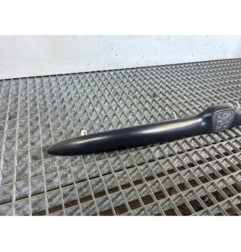 Baguette de coffre PEUGEOT 206