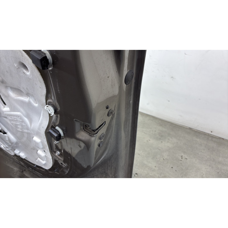 Porte avant droit PEUGEOT 208 1 Photo n°4