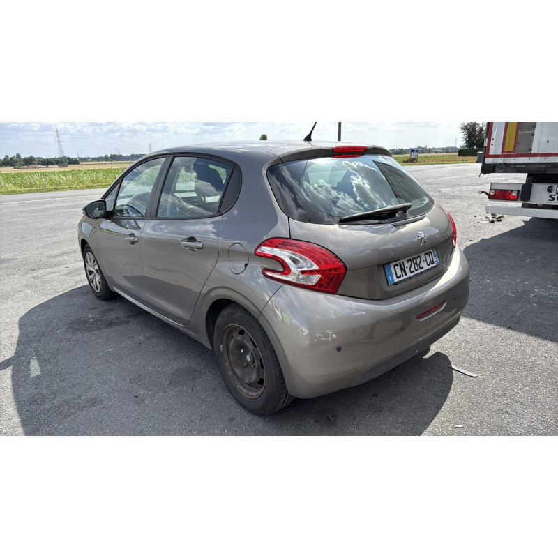 Porte avant droit PEUGEOT 208 1 Photo n°9