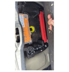 Porte avant droit PEUGEOT 208 1
