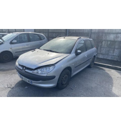 Pare boue avant gauche PEUGEOT 206