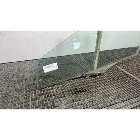Vitre avant gauche HONDA CIVIC 8
