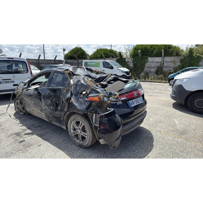 Vitre avant gauche HONDA CIVIC 8 Photo n°8