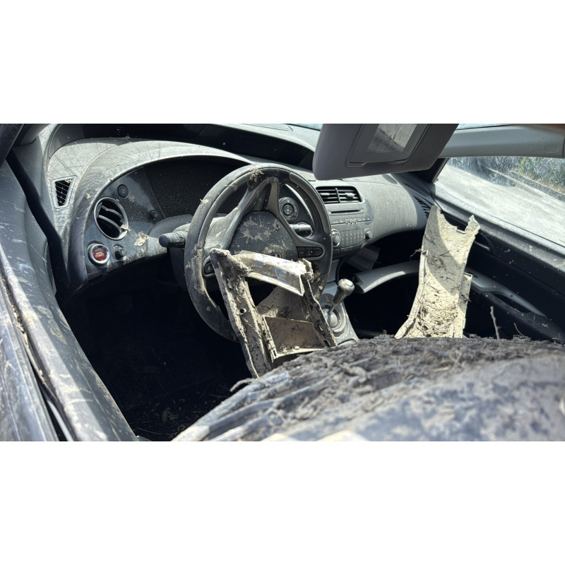 Vitre avant gauche HONDA CIVIC 8 Photo n°14