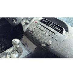 Vitre avant gauche HONDA CIVIC 8