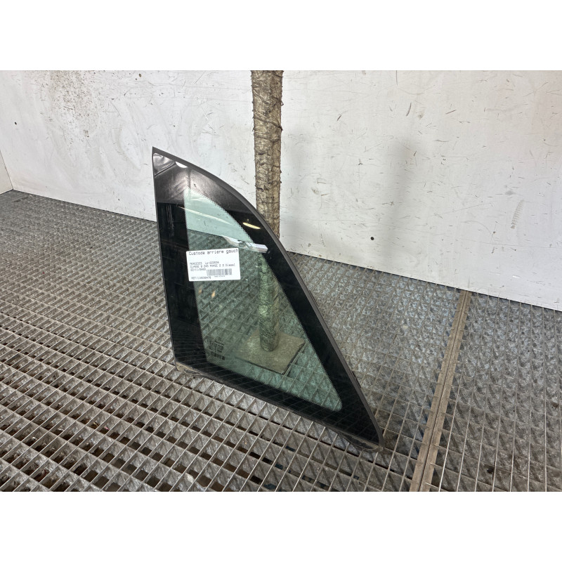 Custode arriere gauche MERCEDES CLASSE B 245 Photo n°2
