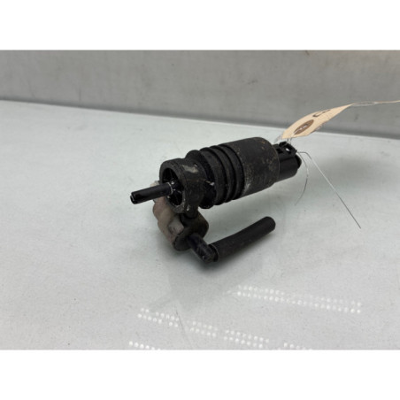 Pompe lave glace avant MERCEDES CLASSE B 245 Photo n°1