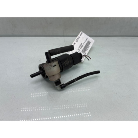 Pompe lave glace avant MERCEDES CLASSE B 245