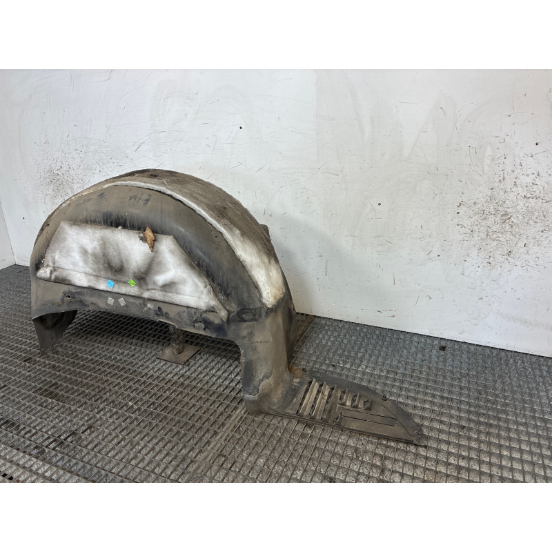 Pare boue arriere droit PEUGEOT 407 Photo n°3