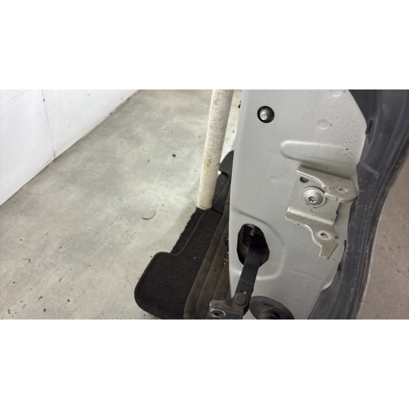 Porte avant gauche PEUGEOT 208 1 Photo n°2