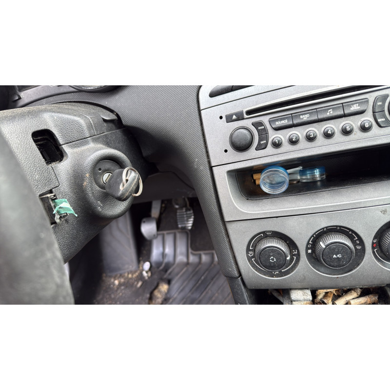 Boitier servitude moteur (BSM) PEUGEOT 308 1 Photo n°20