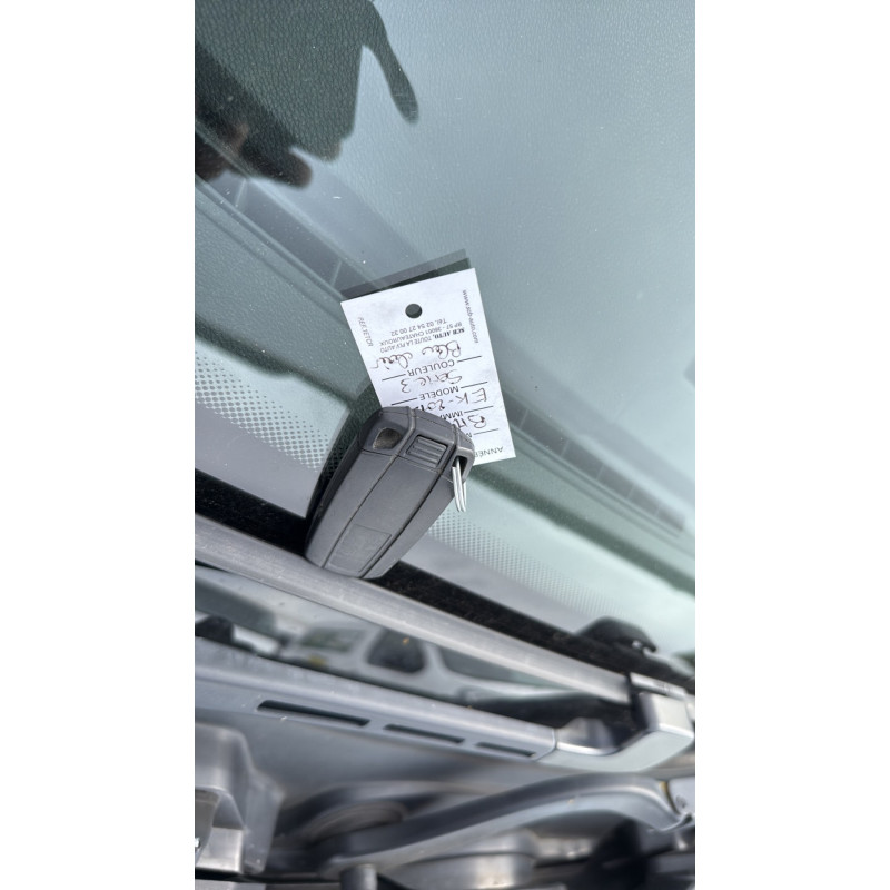 Retroviseur droit BMW SERIE 3 E90 Photo n°17