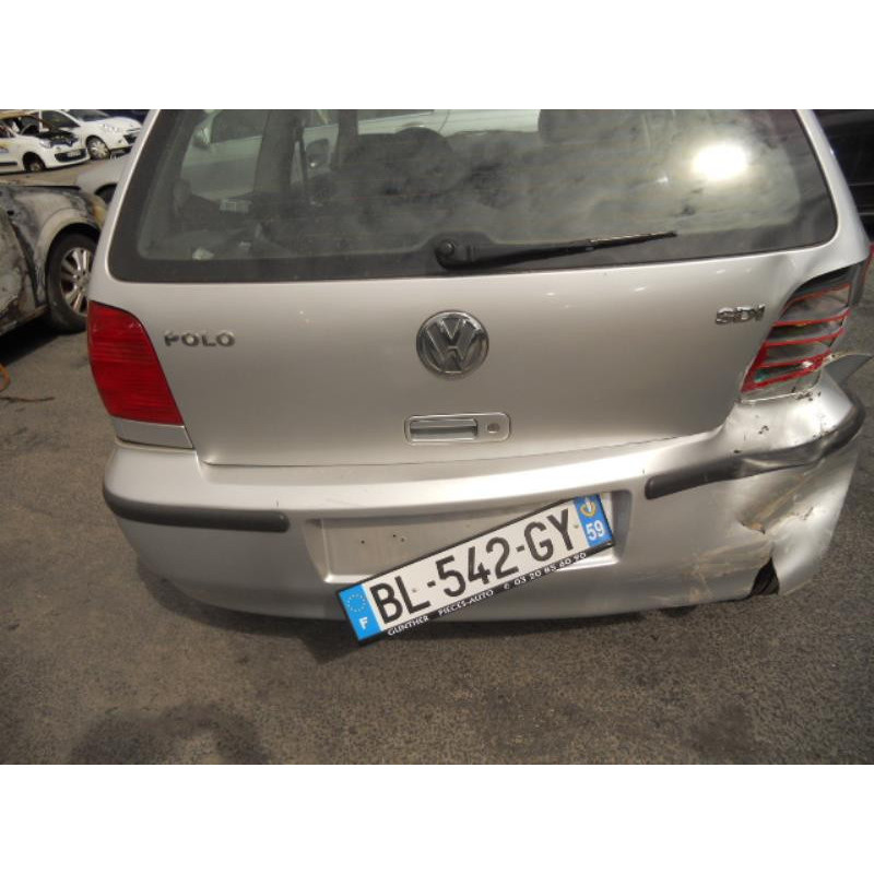 Aile avant droit VOLKSWAGEN POLO 3 Photo n°8