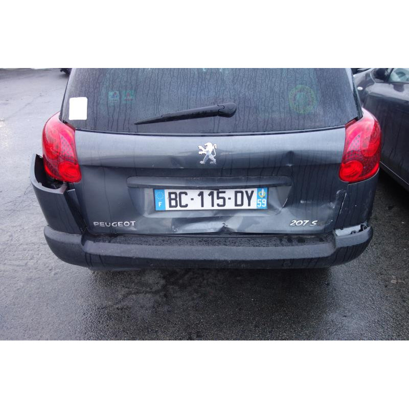 Vitre avant droit PEUGEOT 207 Photo n°6