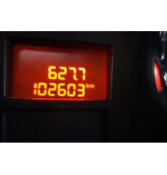 Vitre avant droit PEUGEOT 207