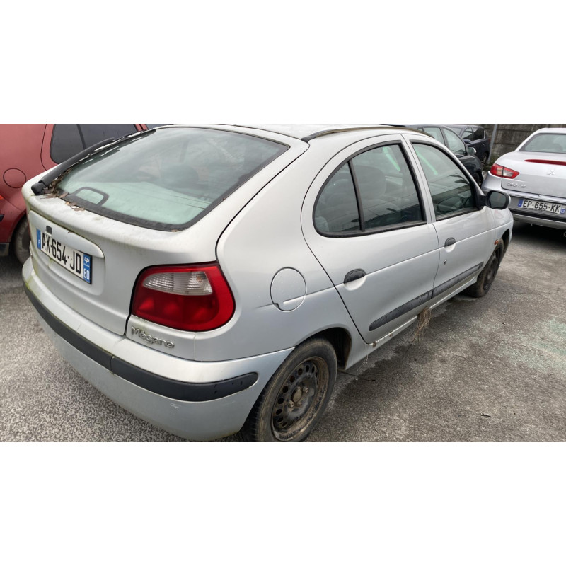 Aile avant droit RENAULT MEGANE 1 Photo n°5