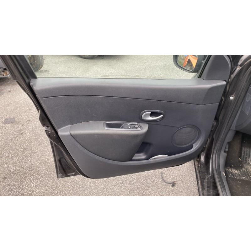 Porte arriere droit RENAULT CLIO 3 Photo n°13