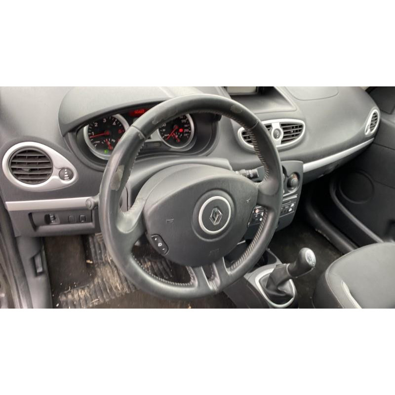 Porte arriere droit RENAULT CLIO 3 Photo n°18