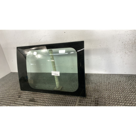 Vitre arriere droit RENAULT TRAFIC 2