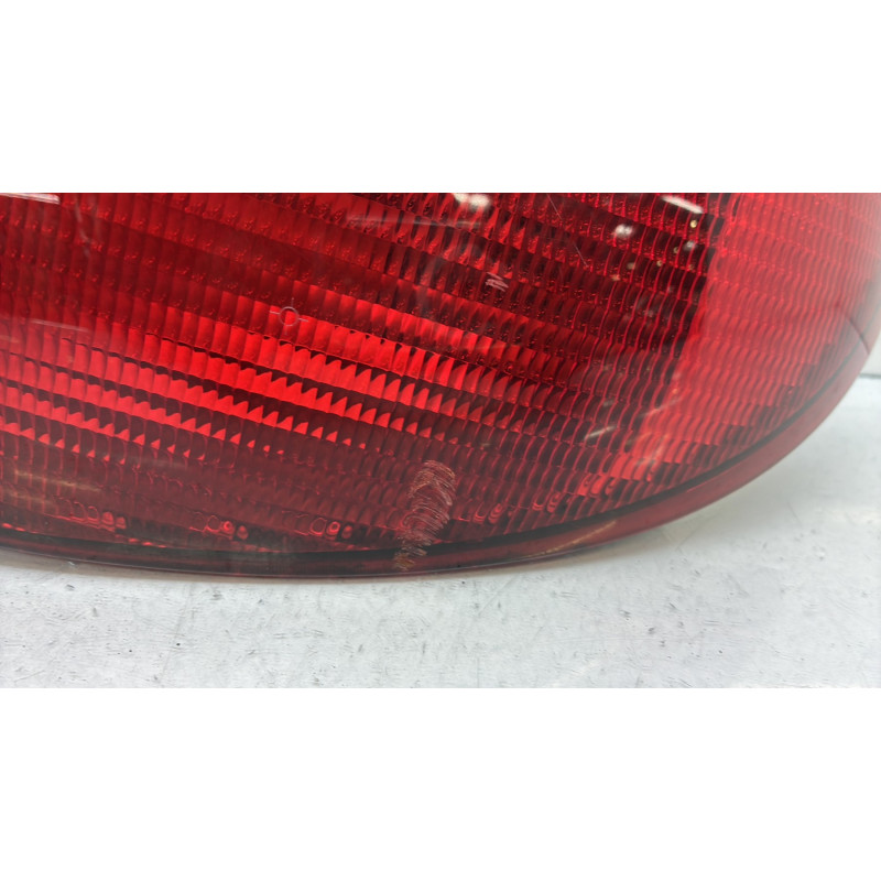 Feu arriere principal droit (feux) CHRYSLER NEON Photo n°2