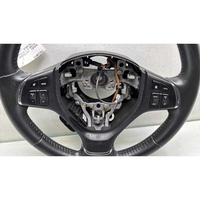 Volant SUZUKI BALENO 2 Photo n°2