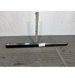 Baguette de porte avant droite MERCEDES CLASSE B 245 Photo n°1