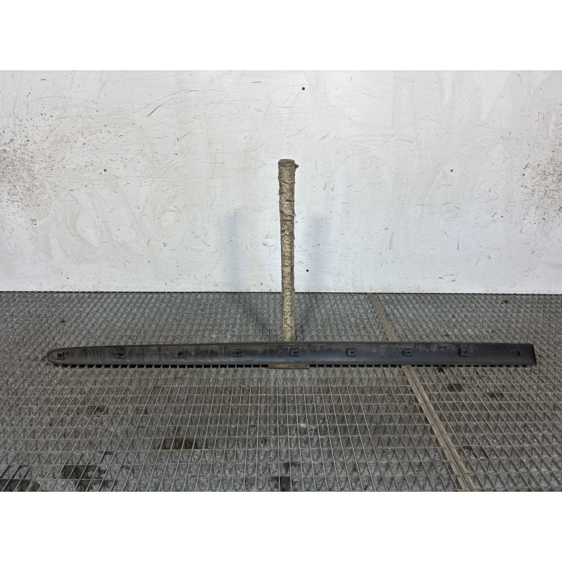 Baguette de porte avant gauche PEUGEOT 206 Photo n°4