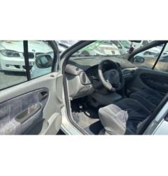 Demarreur RENAULT SCENIC 1