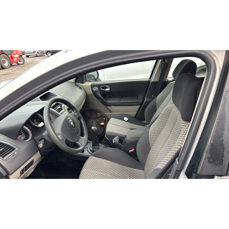 Demarreur RENAULT MEGANE 2 Photo n°17