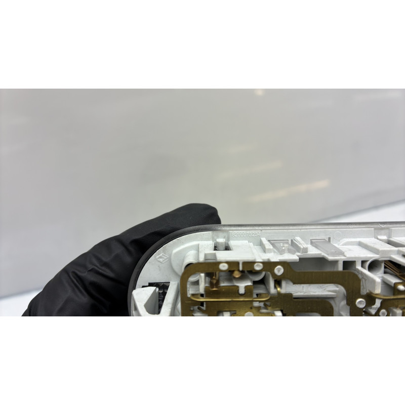 Eclairage de plafonnier NISSAN JUKE 1 Photo n°6