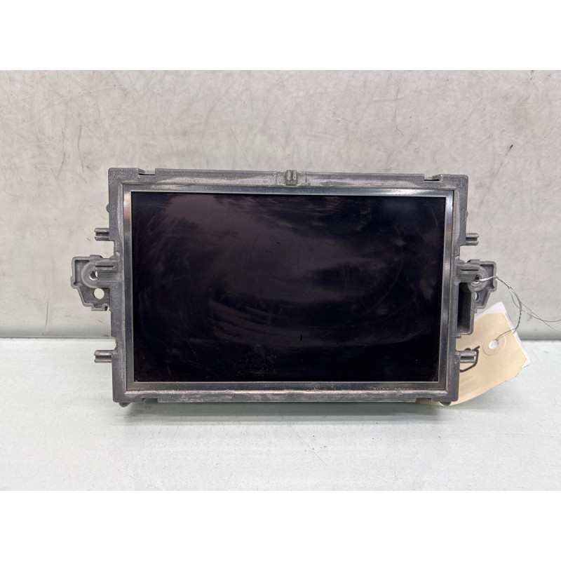 Ecran GPS MERCEDES CLASSE E 207 Photo n°1